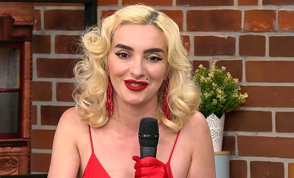 Ana Morodan, apariție macabră! De ce s-a fotografiat în cimitir: „Am venit să îngrop”